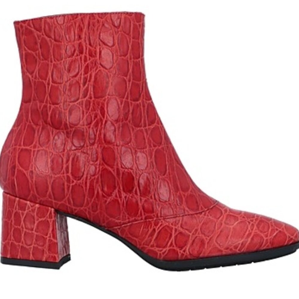 LORETTA PETTINARI Red croc ankle boots YOOX 35 5